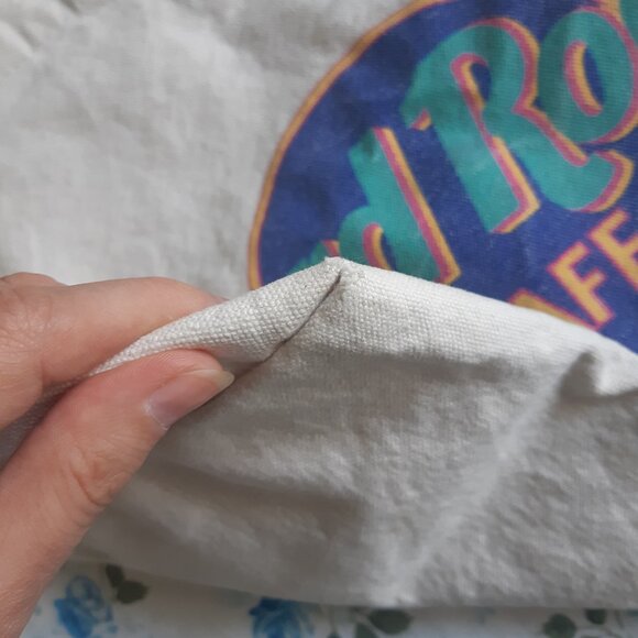 2/$30 - Vintage Canvas Hard Rock Cafe Tote - Picture 2 of 7